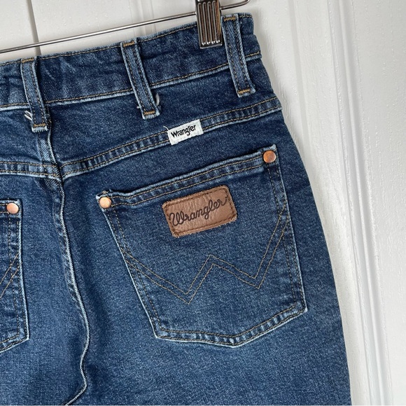 Wrangler Westward 626 High Rise Boot Jeans Women’s 26 30” Inseam Blue Dark Wash - Picture 9 of 16